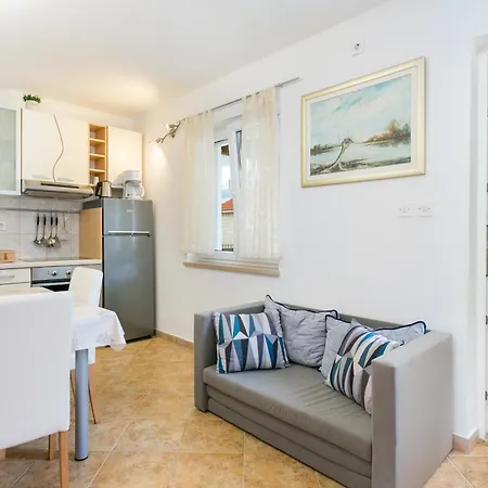 Apartment 2948b